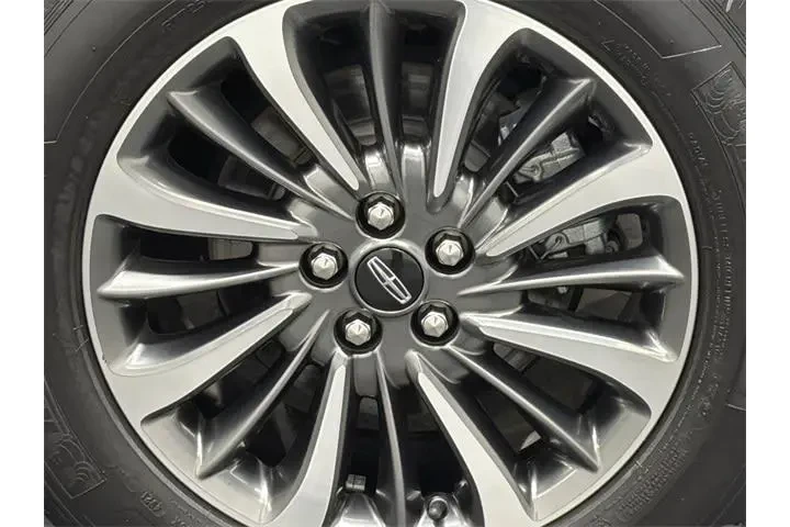 $28000 : Lincoln Nautilus 2022 Standa image 5