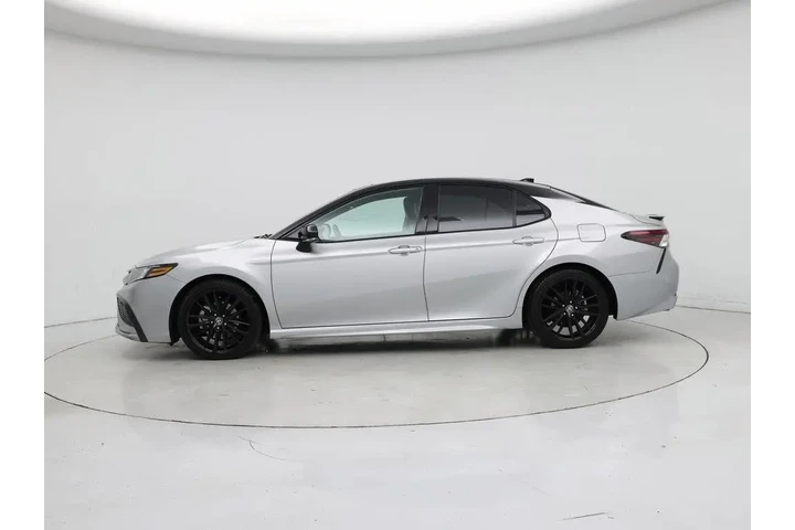 $28998 : Toyota Camry 2022 XSE V6 4dr image 3