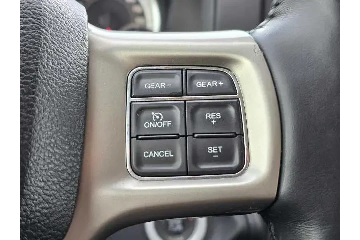 $19400 : Ram 1500 2014 4x4 Laramie 4d image 10