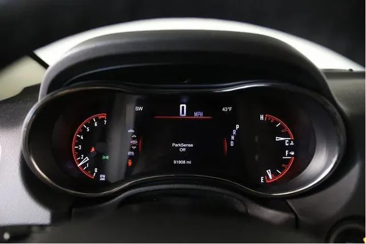 $16777 : Dodge Durango 2018 AWD GT 4d image 7