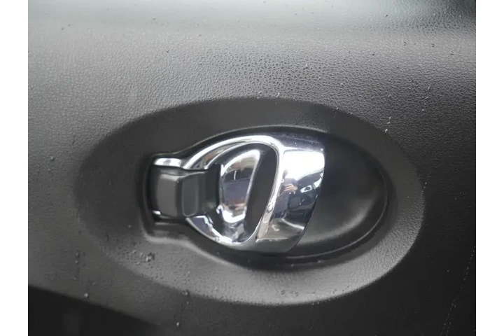 $7590 : Nissan JUKE 2016 S 4dr Cross image 8