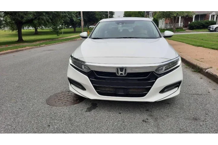 $10995 : 2018 Accord EX image 1
