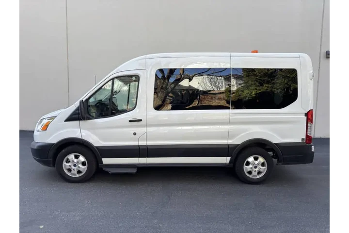 $28999 : 2019 Transit 150 XLT image 4