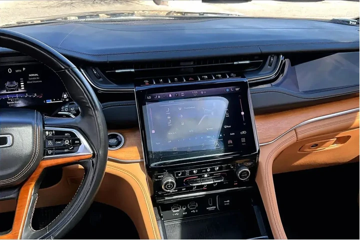 $40000 : Jeep Grand Cherokee 2023 4x4 image 7