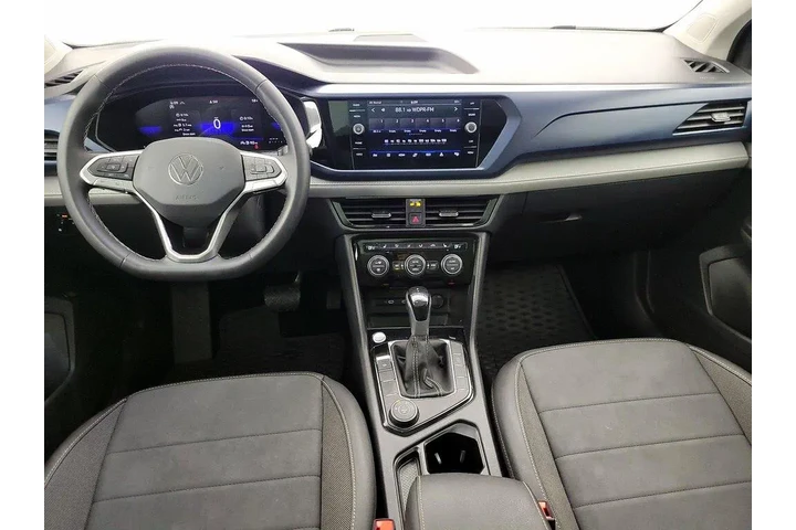 $23998 : Volkswagen Taos 2024 AWD SE image 9