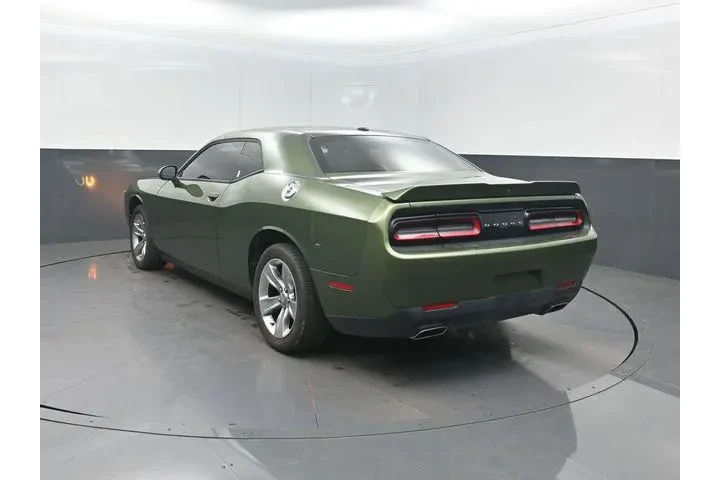 $20657 : Dodge Challenger 2020 SXT 2d image 3