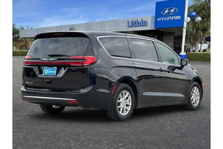 $28999 : Chrysler Pacifica 2025 Selec image 3