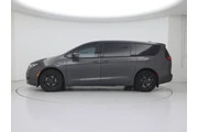 $27998 : Chrysler Pacifica Hybrid 202 thumbnail