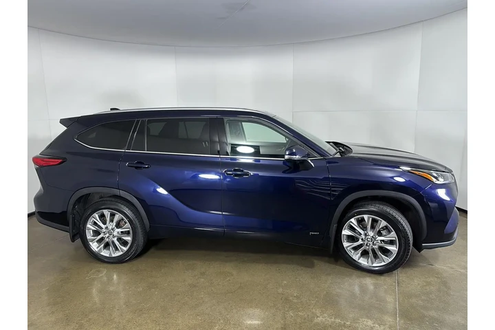 $45000 : 2023 Highlander Hybrid Limited image 9