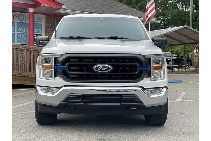 $31985 : Ford F-150 2021 4x4 XL 4dr S image 2