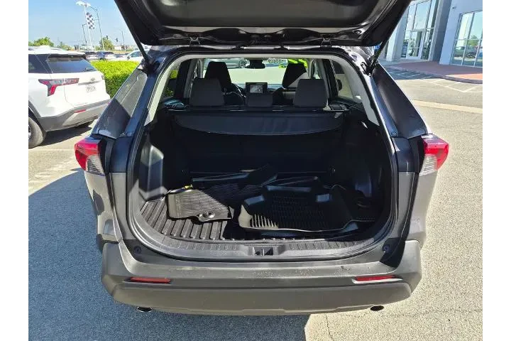 $32900 : Toyota RAV4 Hybrid 2022 AWD image 10