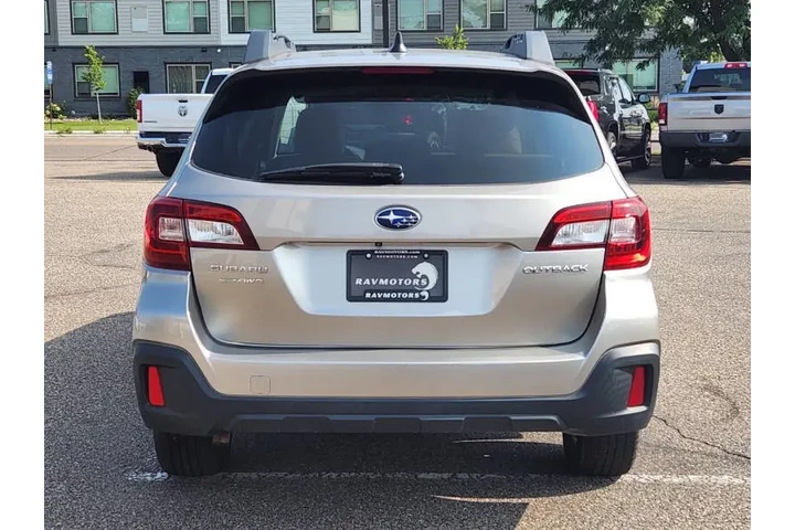 $15492 : 2018 Outback 2.5i Premium image 10