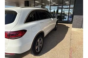 $20295 : Mercedes-Benz GLC 2020 GLC 3 thumbnail