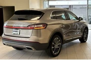 $32031 : Lincoln Nautilus 2021 AWD Re thumbnail
