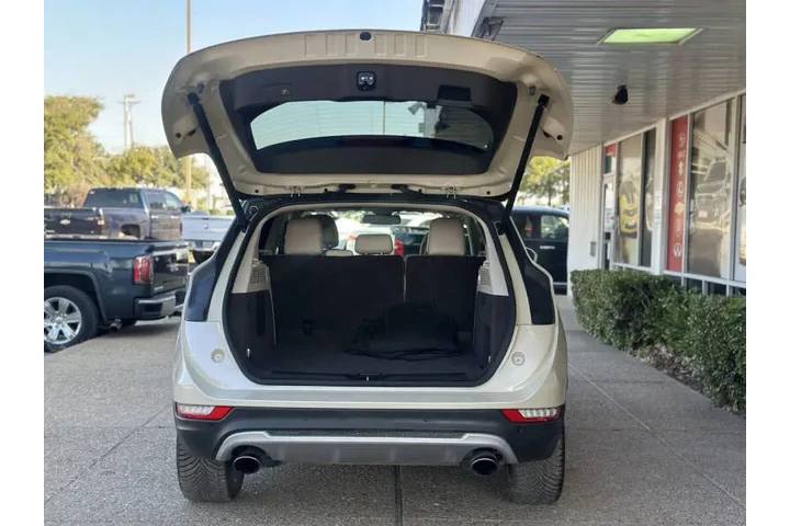 $16499 : 2018 MKC Select image 10