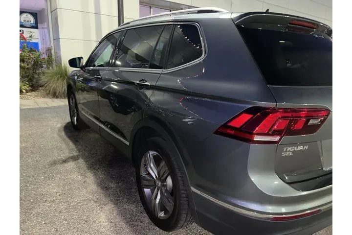 $16649 : Volkswagen Tiguan 2020 SE 4d image 6