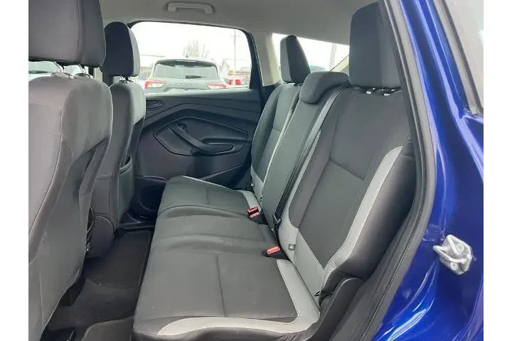 $8495 : Ford Escape 2016 S 4dr SUV image 4