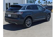 $29995 : Lincoln Nautilus 2021 AWD Re thumbnail