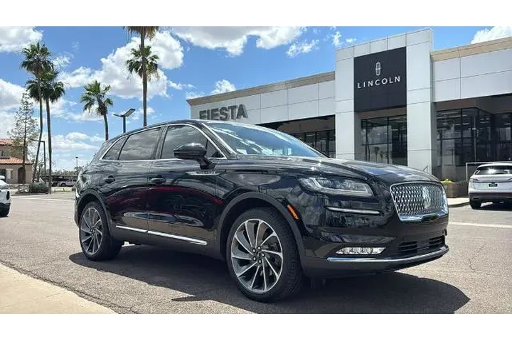 $39652 : Lincoln Nautilus 2023 AWD Re image 7