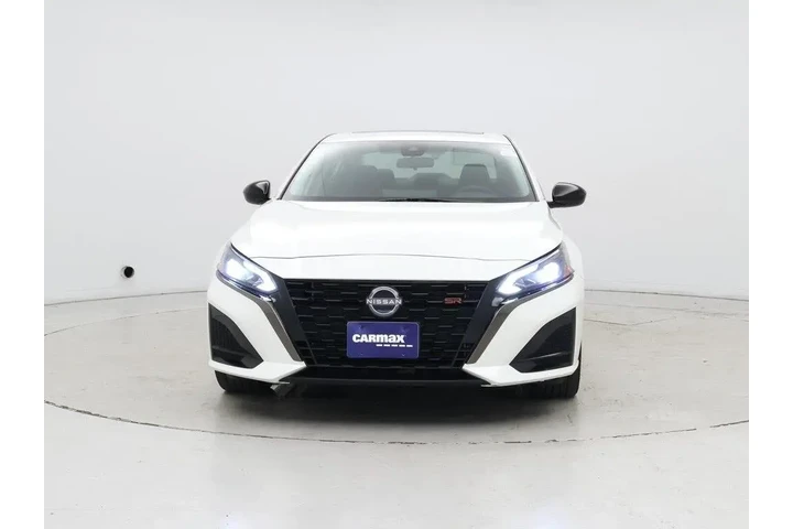 $25998 : Nissan Altima 2023 2.5 SR 4d image 5