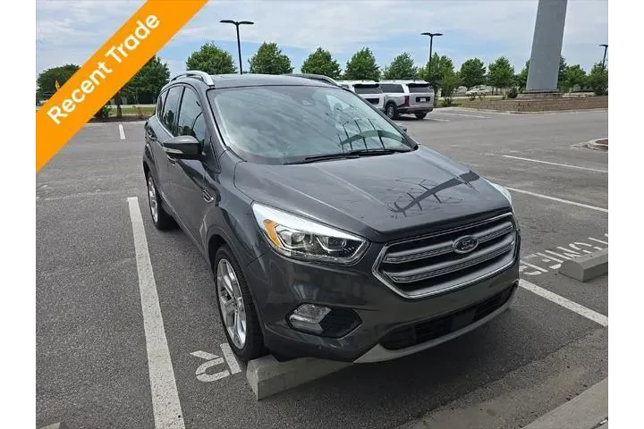 $14485 : Ford Escape 2017 Titanium 4d image 2