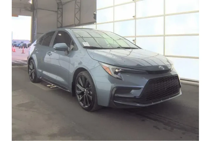 $22993 : Toyota Corolla 2024 SE 4dr S image 3