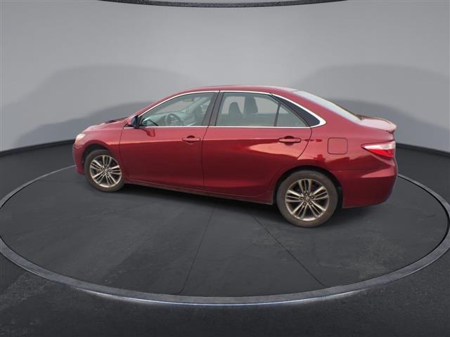$17000 : PRE-OWNED 2017 TOYOTA CAMRY SE image 6