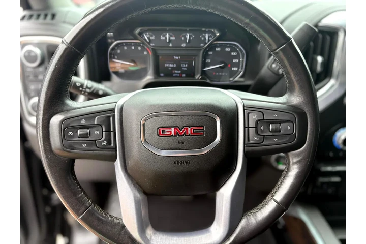 2020 GMC Sierra 1500 SLT Crew image 10