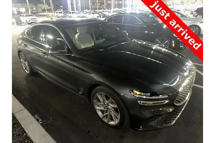 $21000 : Genesis G70 2022 2.0T 4dr Se image 2