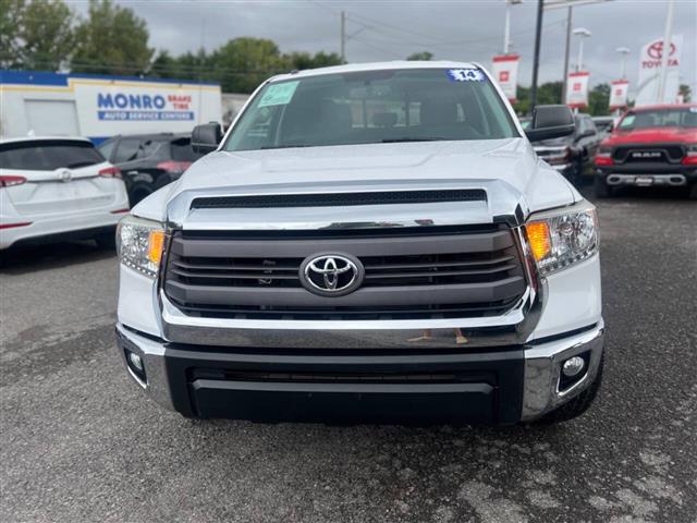 $25990 : 2014 Tundra image 10