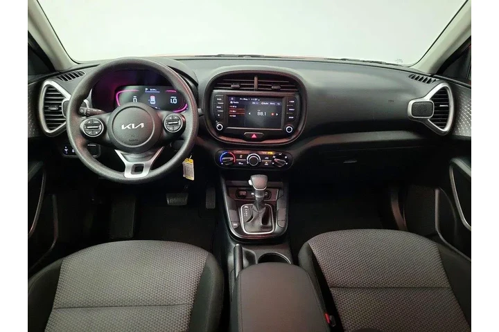 $17998 : Kia Soul 2025 LX 4dr Crossov image 9