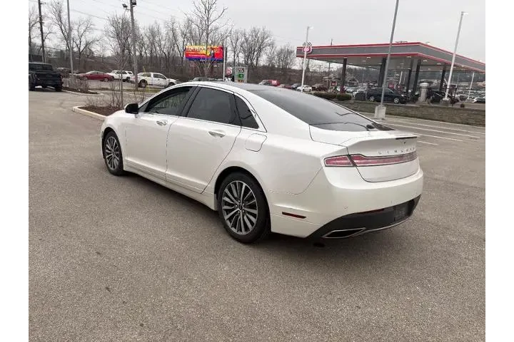 $19987 : Lincoln MKZ 2019 Reserve I 4 image 2