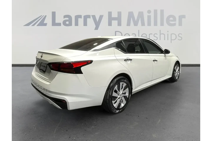 Nissan Altima 2025 2.5 S 4dr image 5