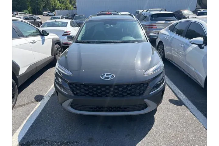 $19961 : Hyundai KONA 2023 SEL 4dr Cr image 1