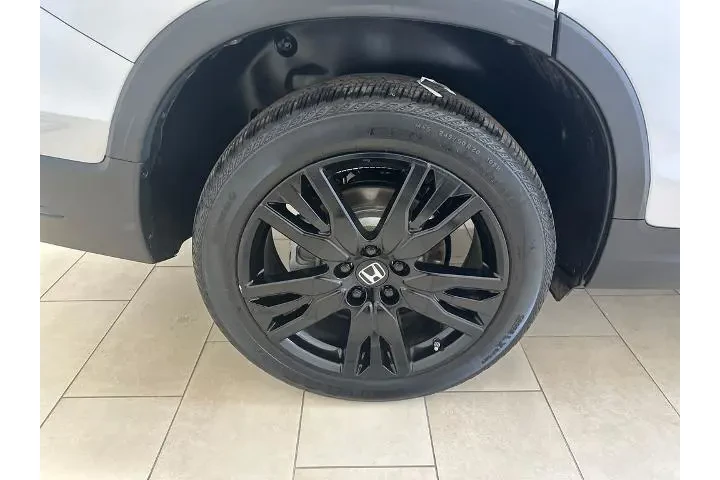 $33775 : Honda Pilot 2022 AWD SE 4dr image 8