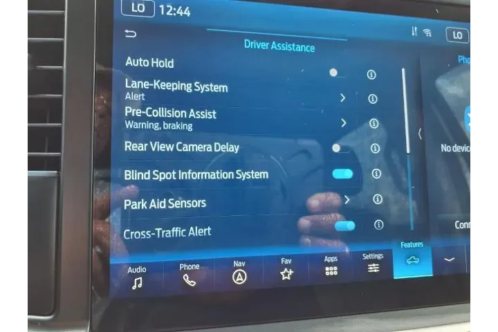 $39988 : Ford F-150 2023 4x4 Lariat 4 image 8