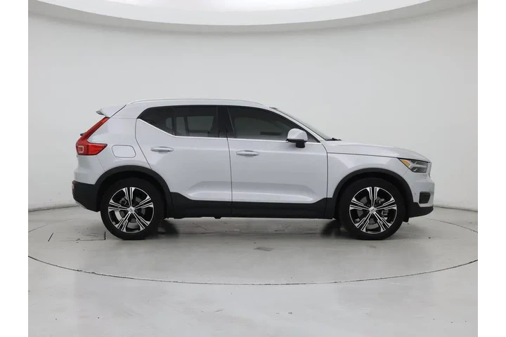 $28998 : Volvo XC40 2022 AWD T5 Inscr image 7