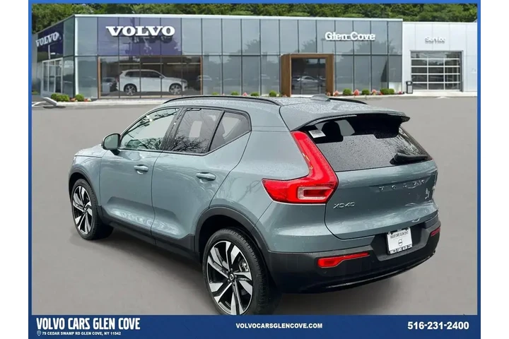 $32500 : Volvo XC40 2023 AWD B5 Plus image 4