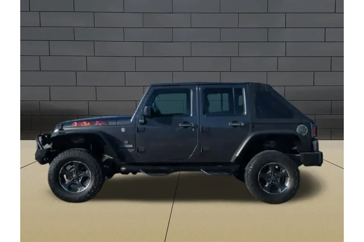 $12949 : Jeep Wrangler Unlimited 2017 image 5