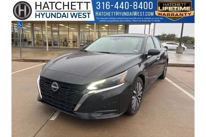 $19999 : Nissan Altima 2024 2.5 SV 4d image 1
