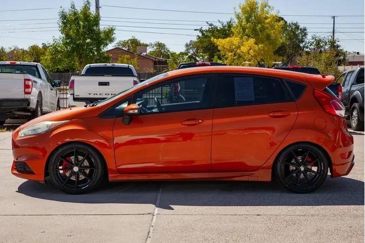 2017 Fiesta ST image 8