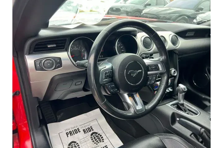 $22650 : Ford Mustang 2021 EcoBoost 2 image 7