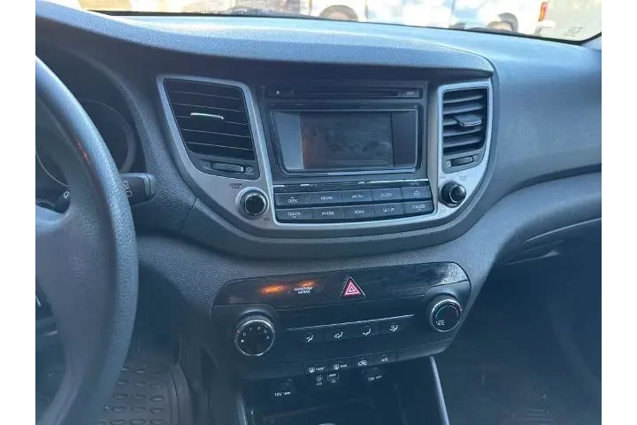 $9200 : Hyundai TUCSON 2016 SE 4dr S image 7