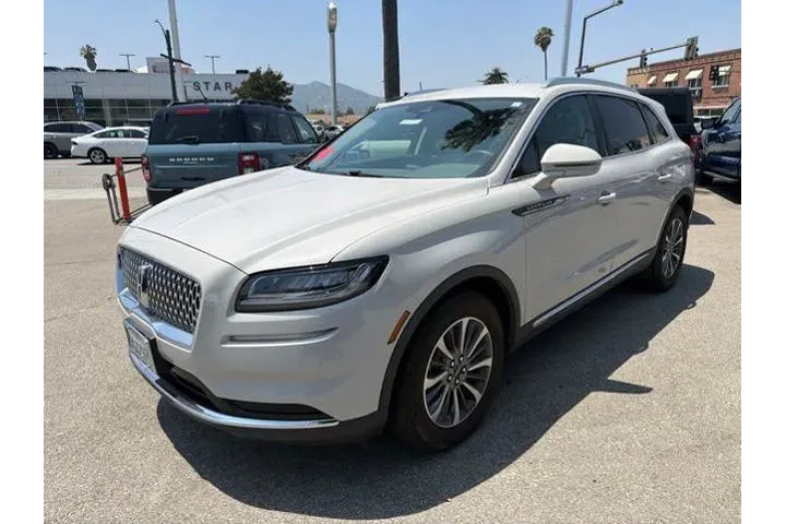 $29758 : Lincoln Nautilus 2023 Standa image 3
