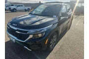 $22491 : Kia Seltos 2024 S 4dr SUV thumbnail