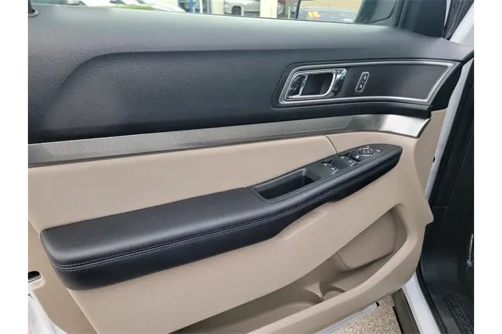 $15491 : Ford Explorer 2019 XLT 4dr S image 8