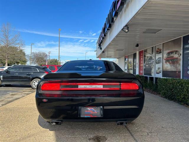 $11999 : 2014 Challenger SXT image 7