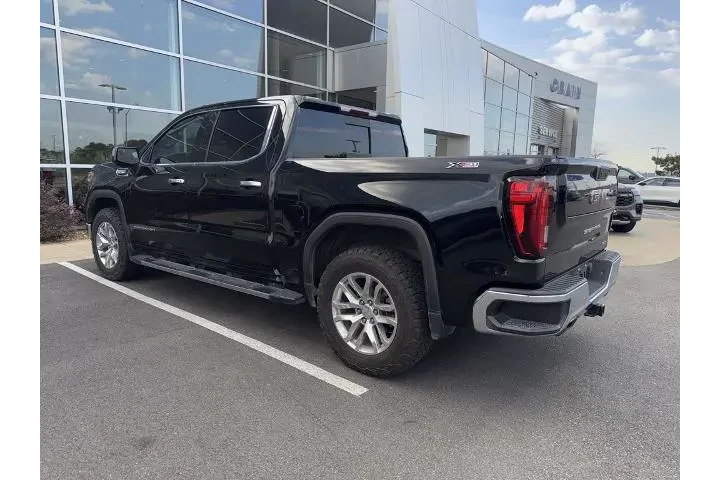 $29545 : GMC Sierra 1500 2019 4x4 SLT image 5
