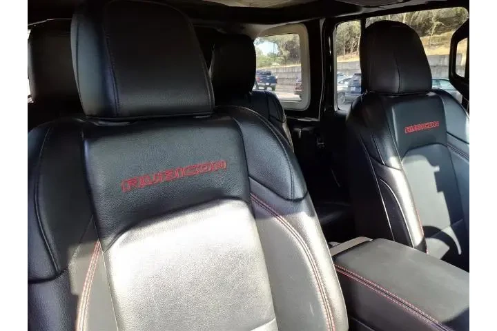 $32943 : Jeep Wrangler Unlimited 2021 image 7