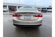 $17997 : Chevrolet Malibu 2023 LT 4dr thumbnail
